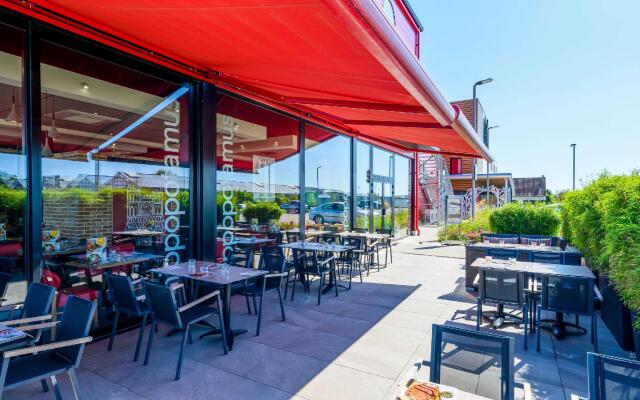 Kyriad Prestige Amiens Poulainville Hotel and SPA