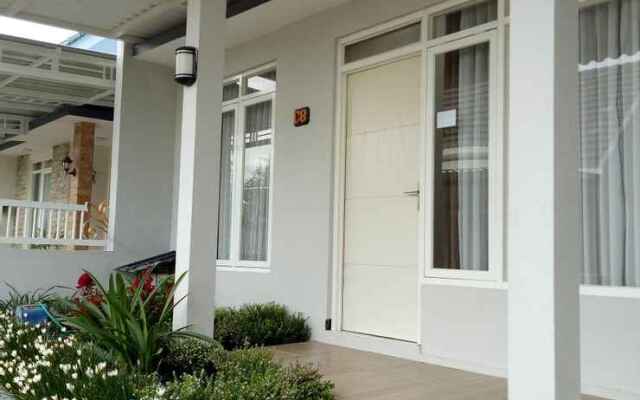 Villa Puncak Garuda C8
