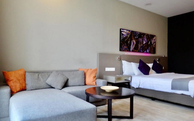 Qliq Damansara – Guest Rooms – Petaling Jaya