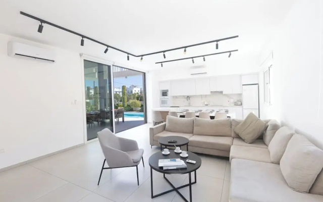 Ayia Napa Kube Villa Kb2