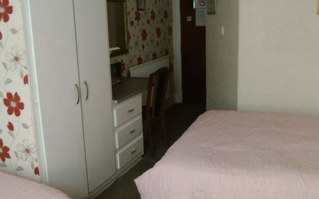 leedshouse guest house