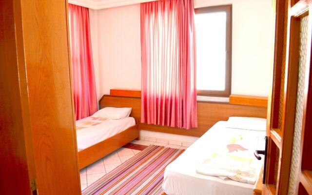 Varol Apart Otel