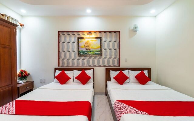 Oyo 222 Queen Hotel