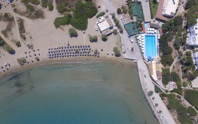 Dolphin Bay Seaside Resort & Suites