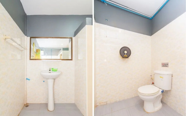 Oyo 712 Baandin Resort