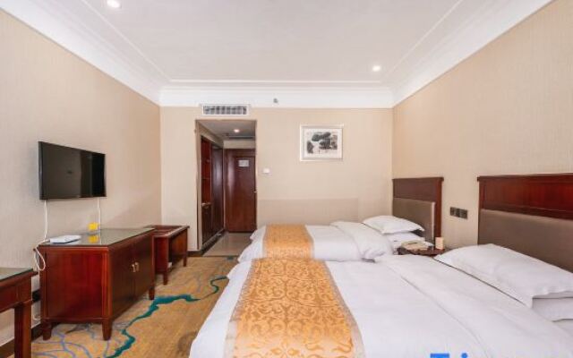 Thank Inn Plus hotel He'nan Zhoukou Chuanhui District Red Star Macalline