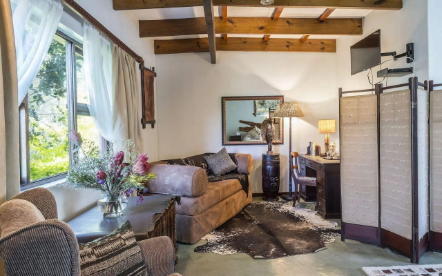 Dungbeetle River Lodge