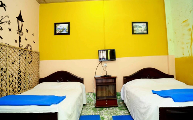Green Leaf Guest House