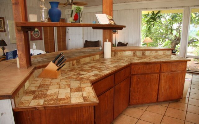 Molokai Vacation Properties - Aala Hale