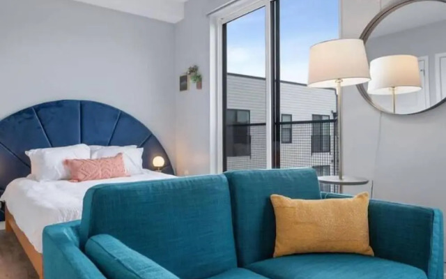CozySuites at Lawrenceville