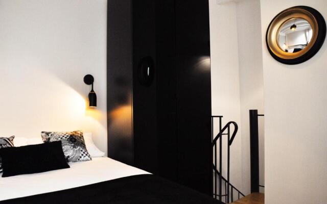 Duplex Neuf au Coeur de Montmartre