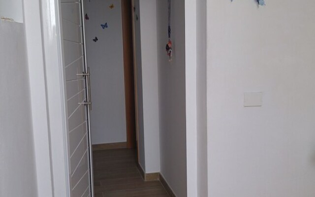 Roka Apartment