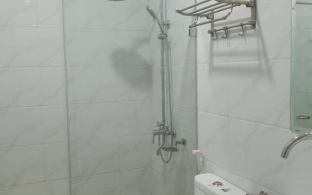 Meaco Royal Hotel- Lucena