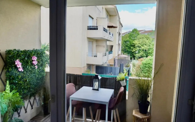 Studio dans résidence avec piscine