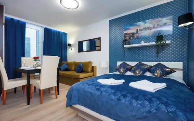 UNIT Warszawa Centrum Room by Metro Rondo ONZ