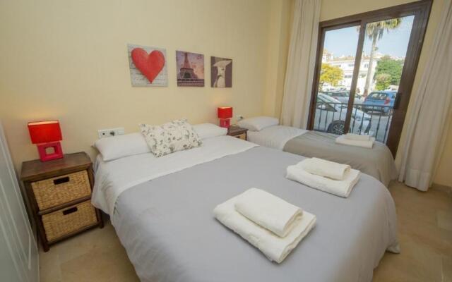 Marina Real 303