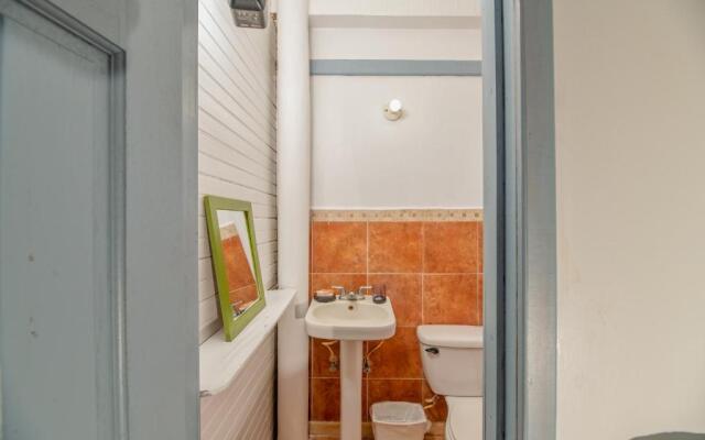 Comfy & Private Studio near Beaches & Restaurants