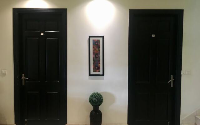 Crown Residence