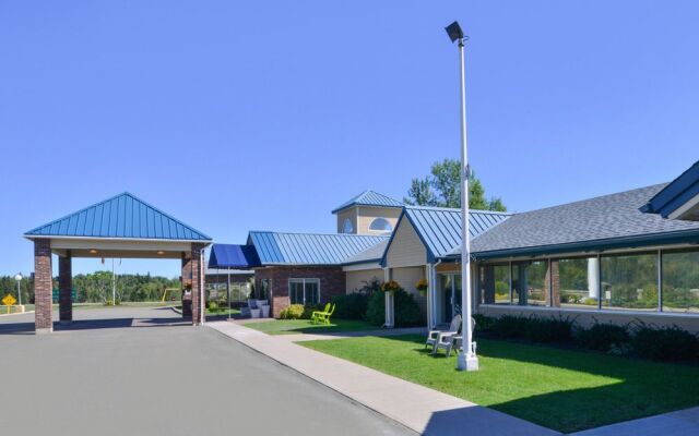 Days Inn & Suites Moncton