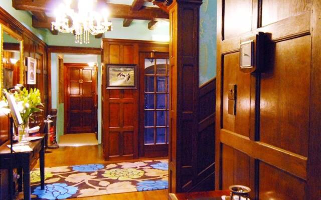Trevalsa Court Hotel