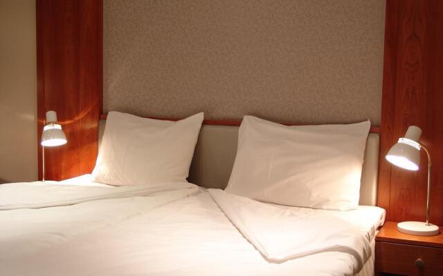 Alver Hotel AS
