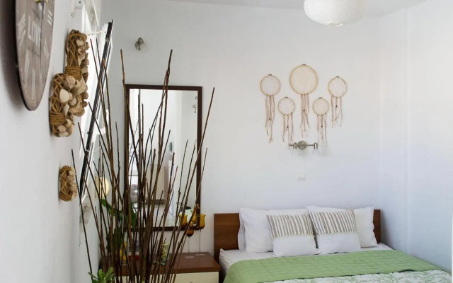 INSPIRATION Guestroom with Amazing Roof Garden