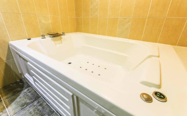 Hotel OZ Oncheonjang