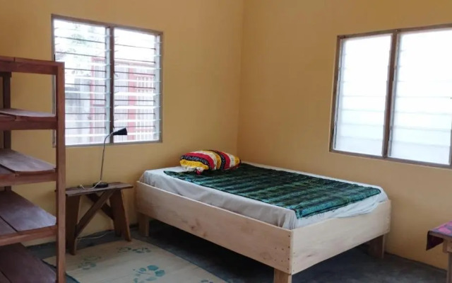 Dario's Room1