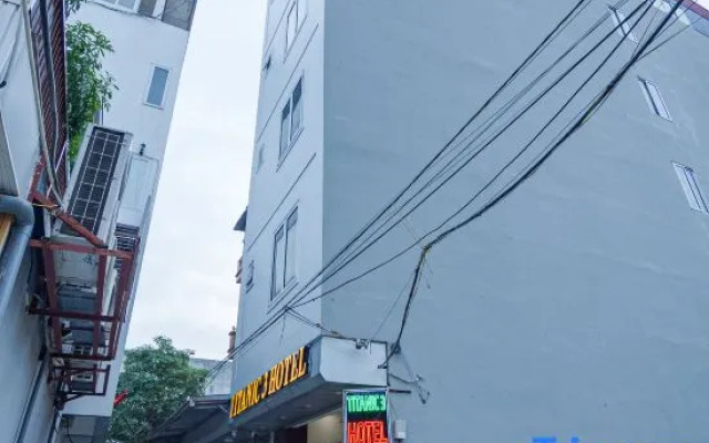 Titanic 3 Hotel