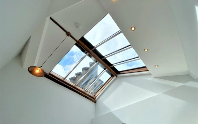 Town Hall Lofts Settle Apartment 2