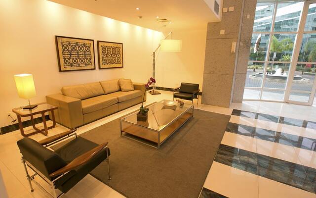 Biarritz Hplus Long Stay