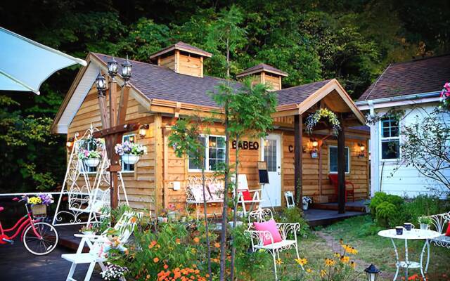 Yangyang Seorak Spa Herbvill Pension