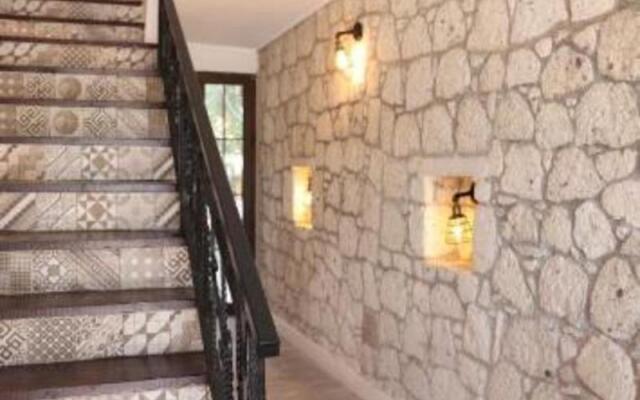 Lion Hotel Alacatı