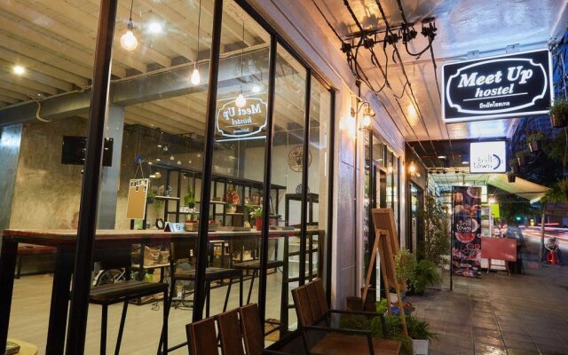 Meet Up Hostel Bangkok