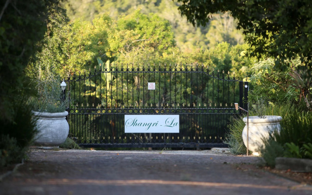 Shangri-La Manor - Adults Only