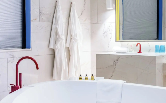 The Sifang Hotel Nanjing, Autograph Collection