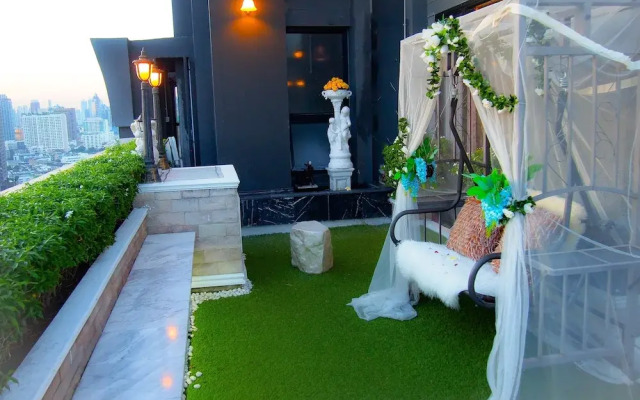 Zenithar Penthouse Sukhumvit