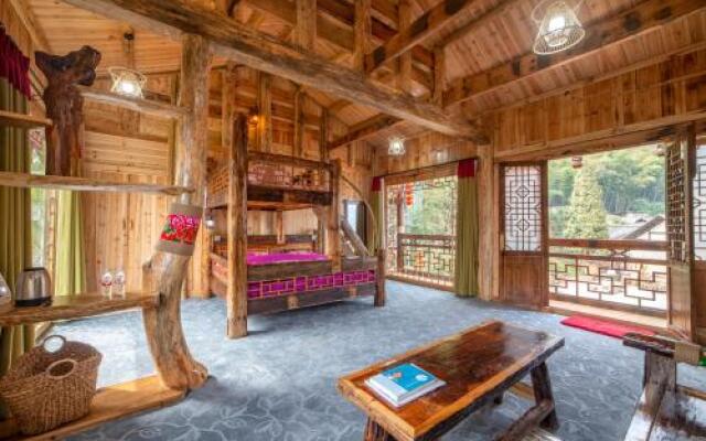 Zhangjiajie Lodge In The Forest