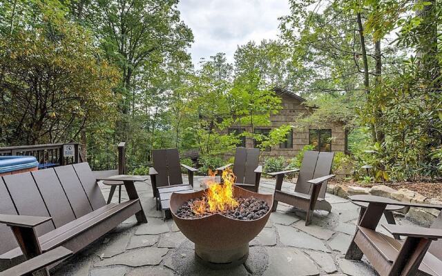 Mountain Cove 7 Bedroom Home