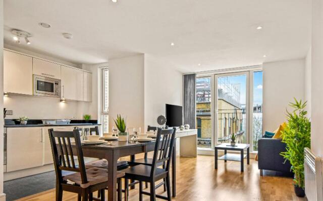 Great Suffolk Street Apartment Waterloo