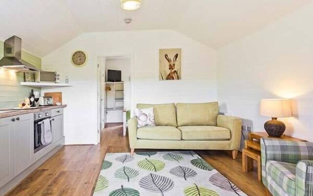 Ash Lodge