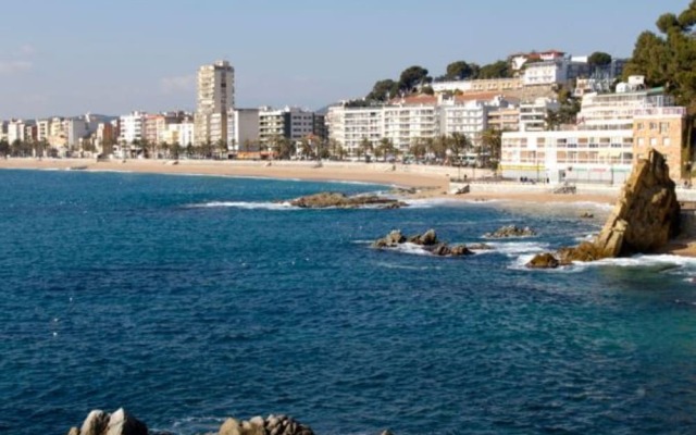 104655 - Apartment in Lloret de Mar