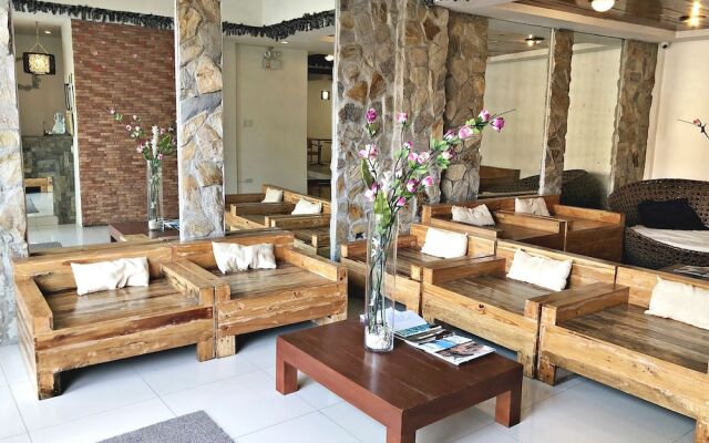 Daj Suites Boutique Hotel