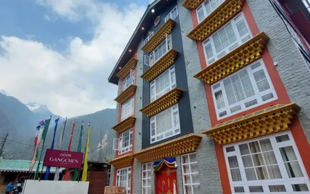 Summit Gangchen Hotel