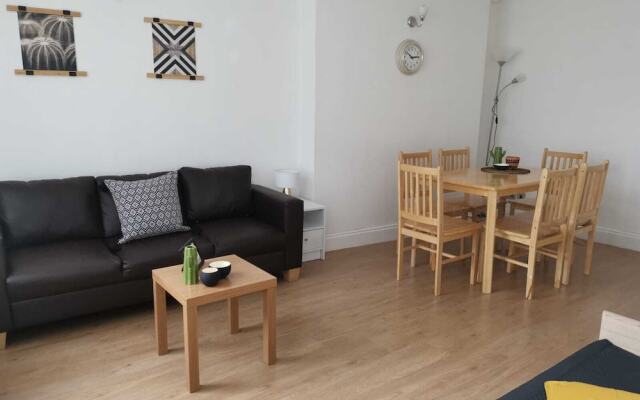 Central Apartment near Barbican Center