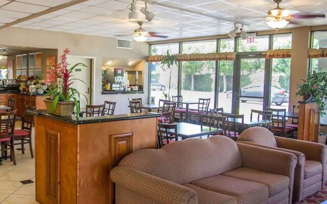 Quality Inn Riverside near UCR and Downtown