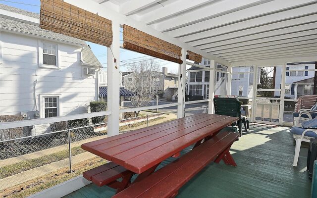 Hickman St 11 by Long & Foster