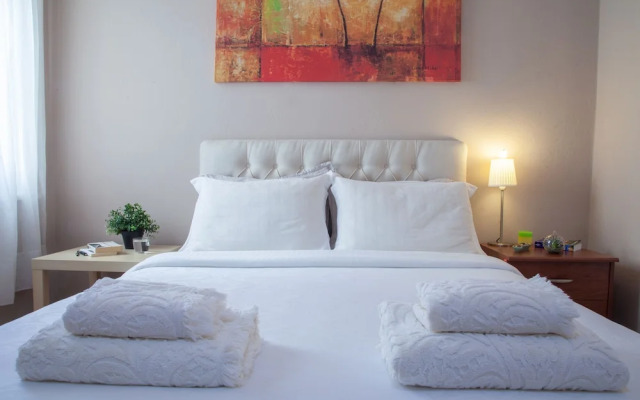 Aheste_simple Sea View Flat in Lovely Old Town