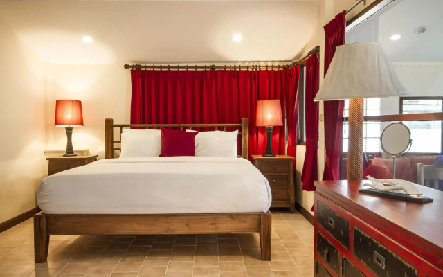 Boujis Boutique Resort
