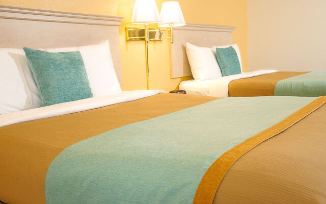 Pigeon River Inn